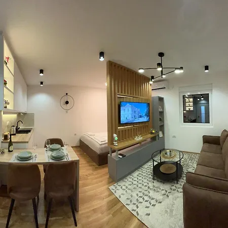 3 & Free Parking Garage Vrnjačka Banja